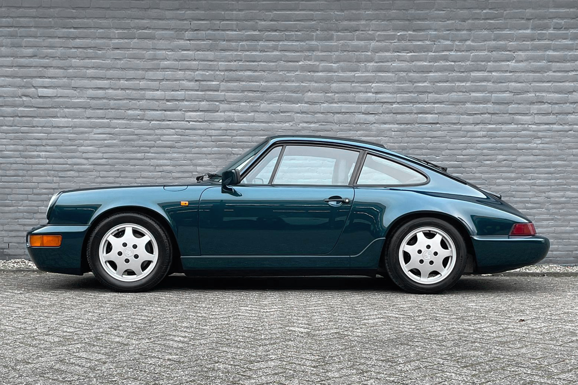 Porsche 911 Carrera 2 Manual - 1991 - Renes Collectables Porsche 911 Carrera 2 Manual - 1991 - Renes Collectables